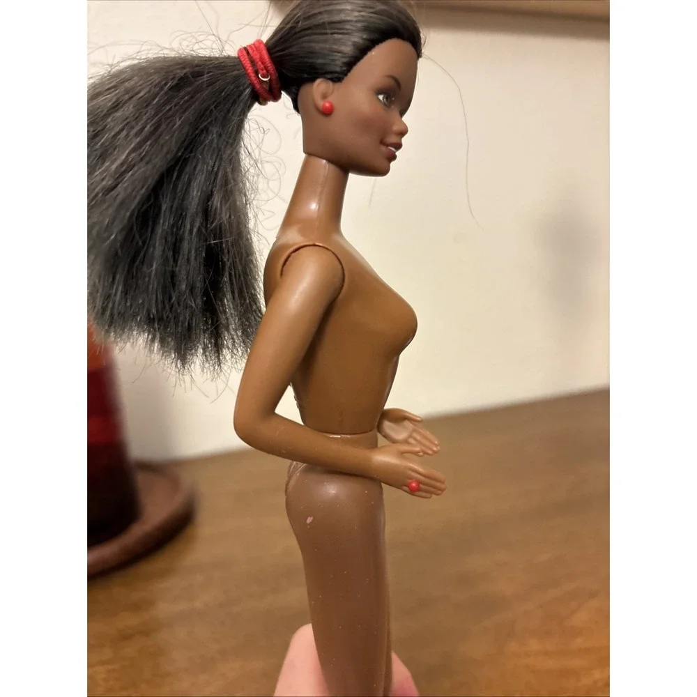 Barbie 1998 Giggles 'N Swing Fashion Doll Set African American 20534 - Doll Only